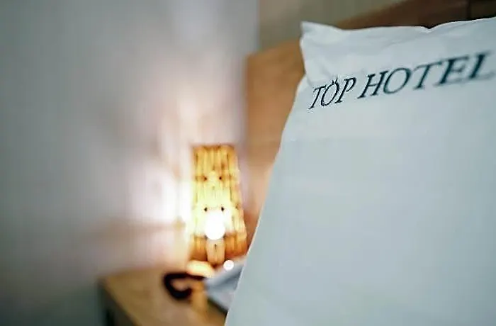 & Aparthotel